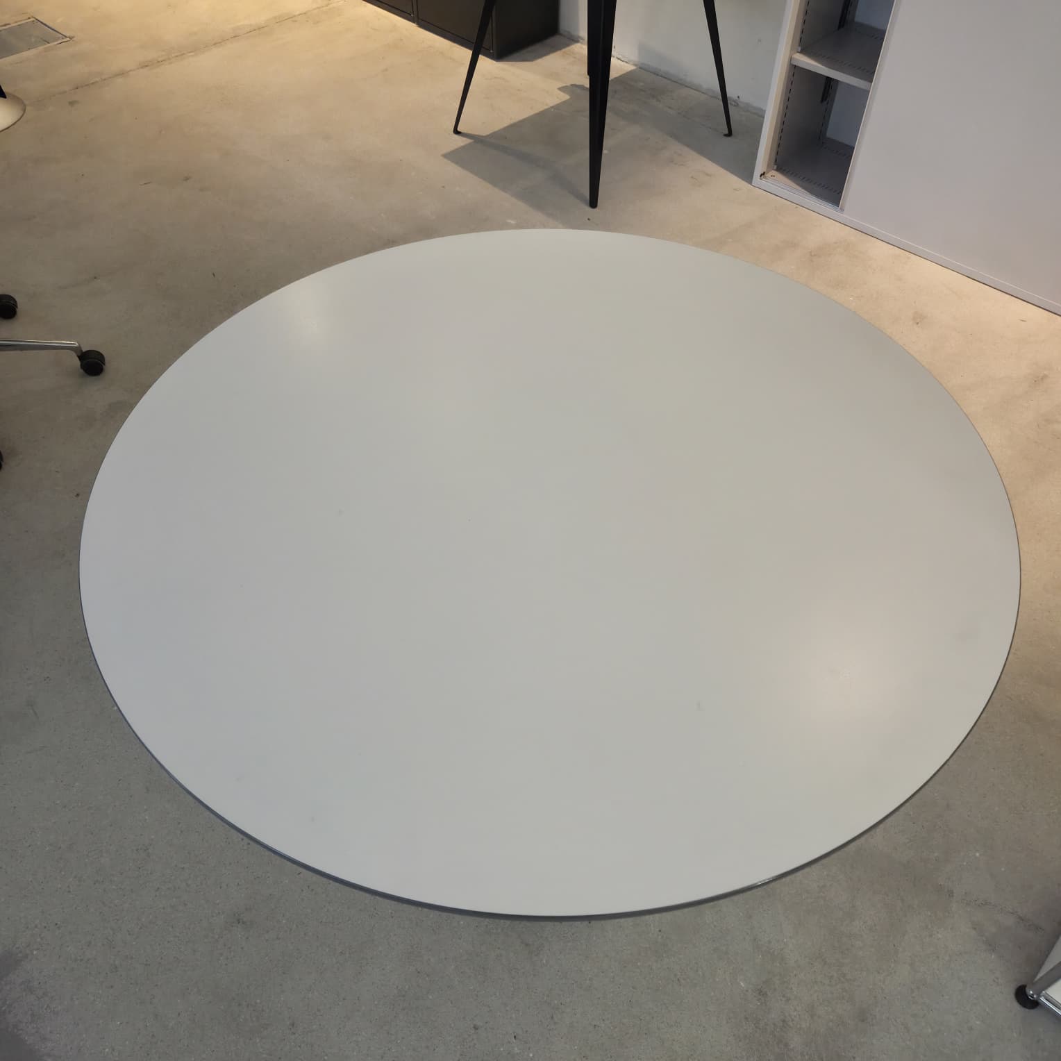 Runder Besprechungszimmer Tisch ø120cm