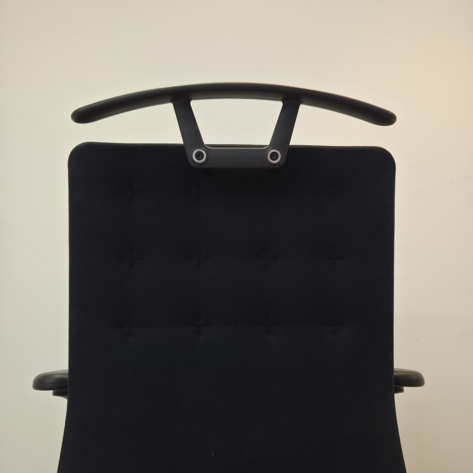 Vitra ID Trim Bürostuhl – Design Antonio Citterio – Schwarz