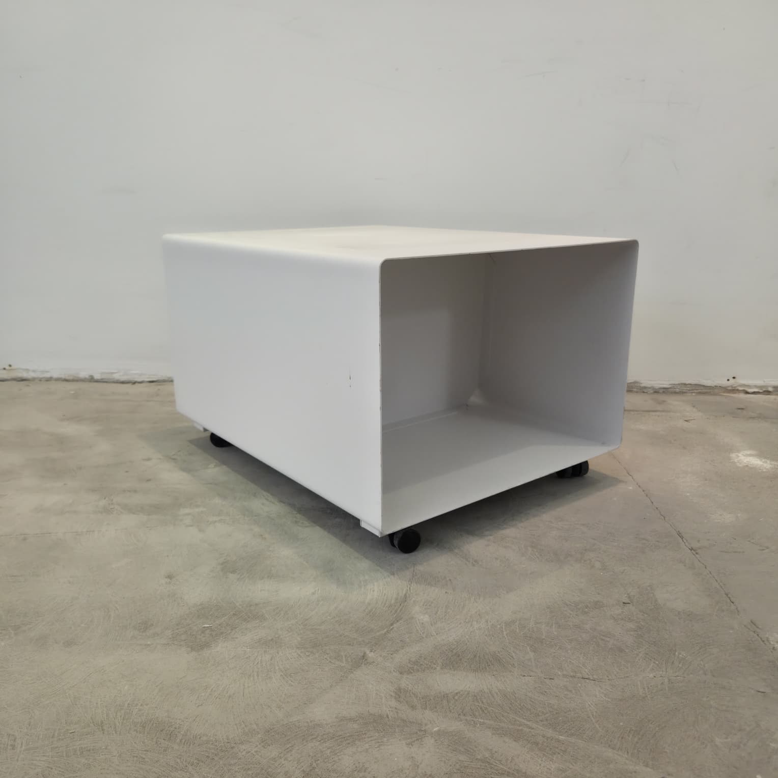 Salontisch oder Druckermöbel