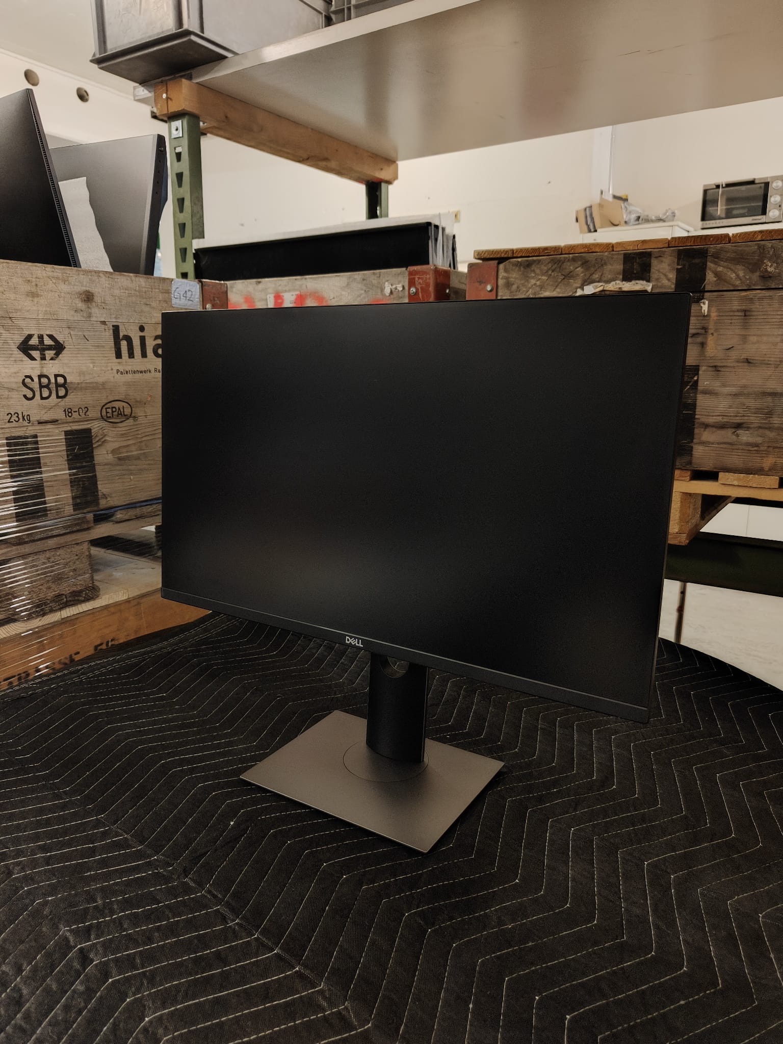 Dell P2719H 27" Full HD Monitor - Ergonomisch & Rahmenlos (Gebraucht)