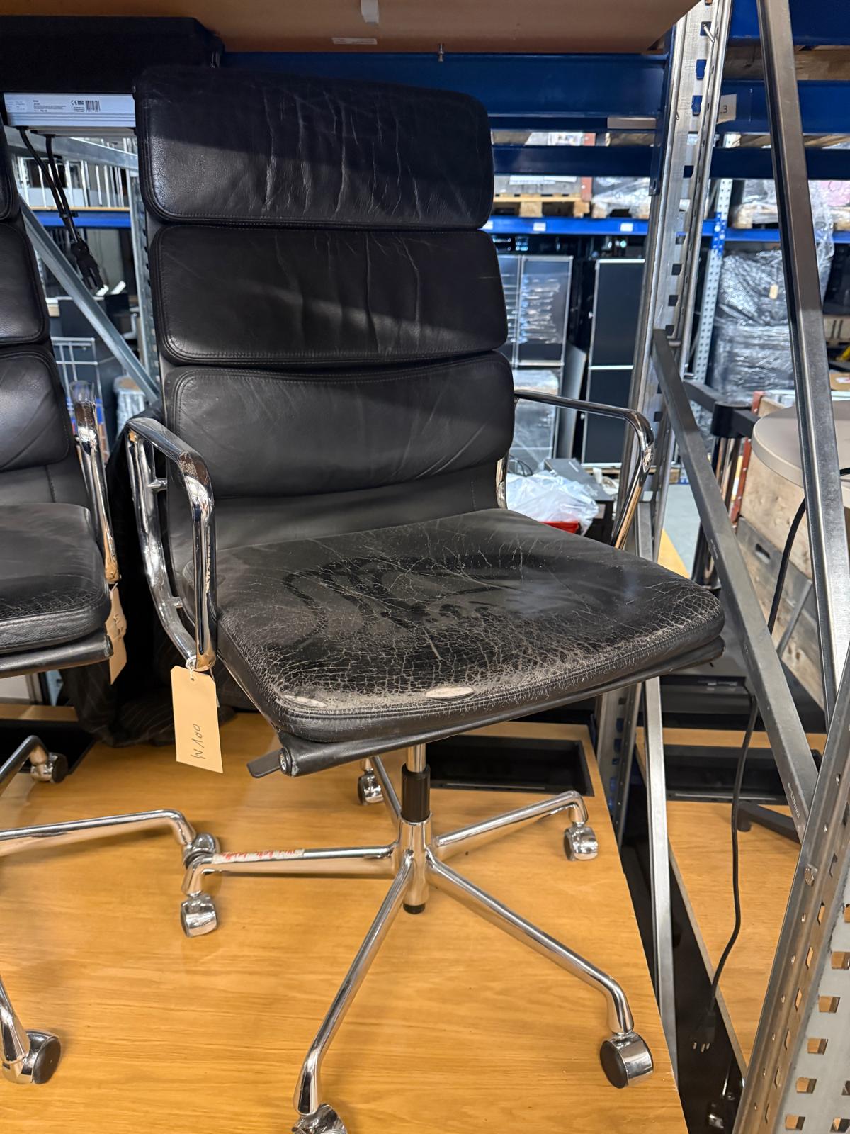Vitra Eames EA 219 Softpad Leder schwarz
