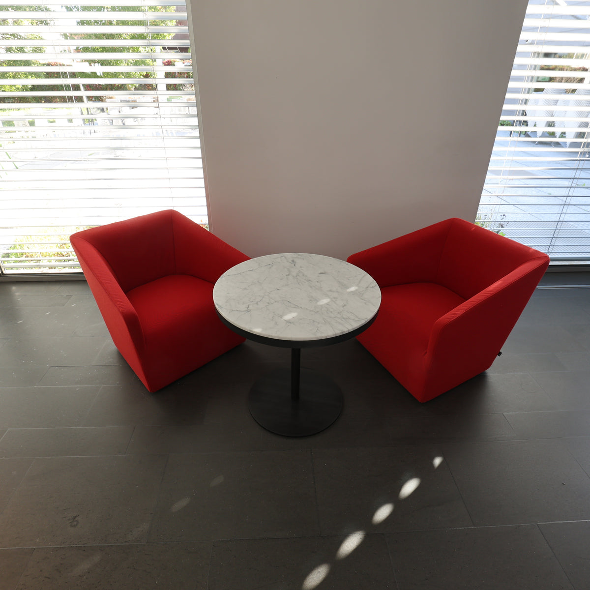 Sevil Peach Next Table Beistelltisch, Marmor Grau, Ø 70 × H 66 cm