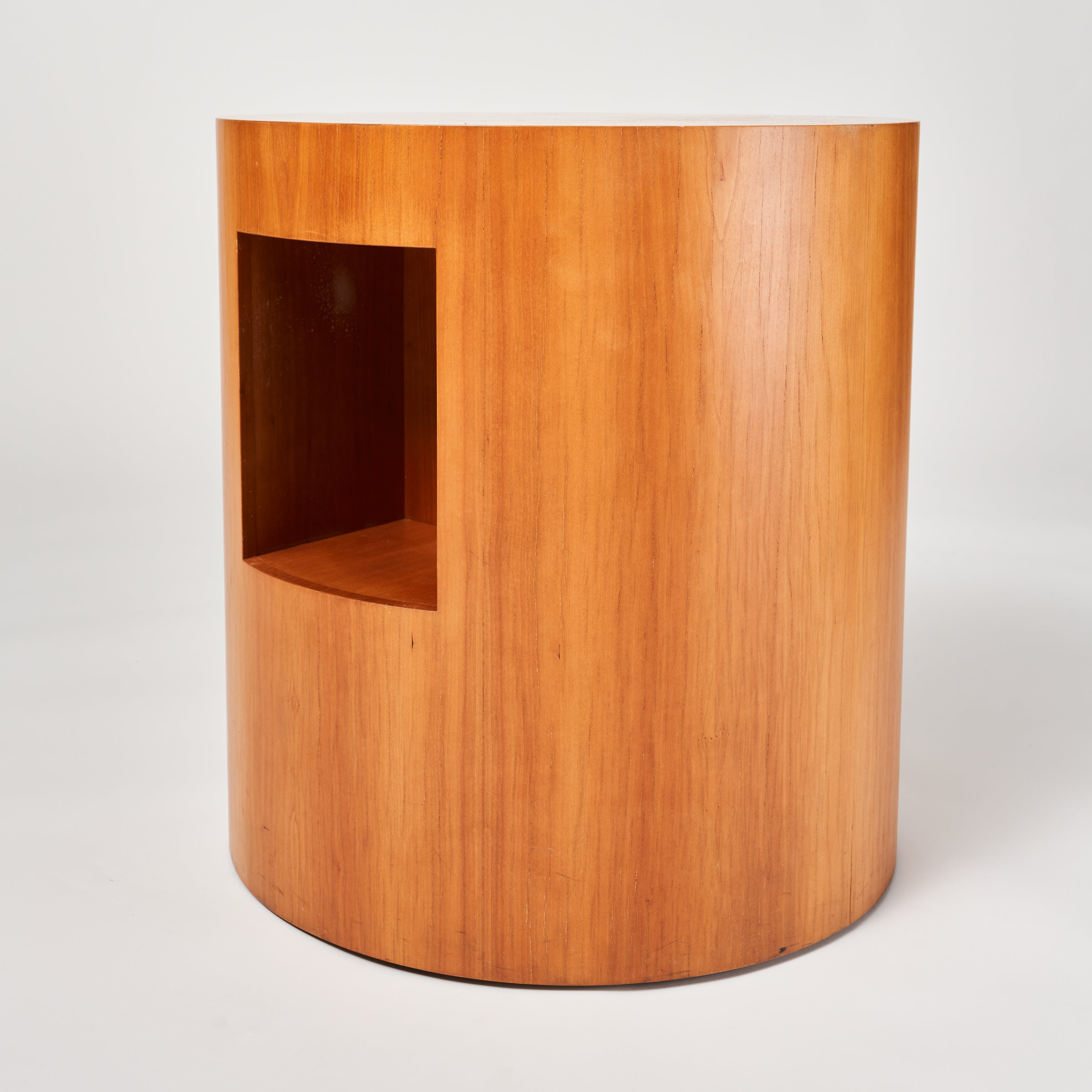 Holztisch rund mit Öffnung 58x60cm  B0736