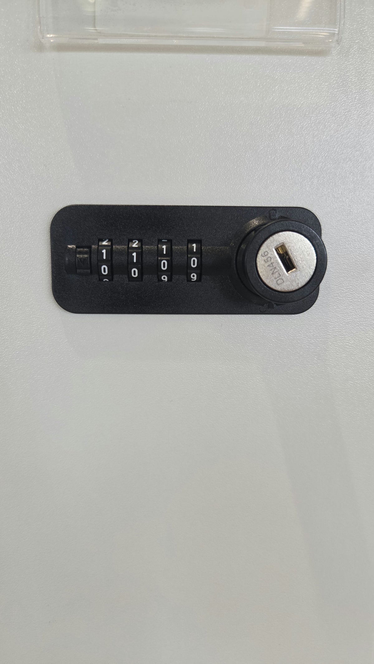 Lista Office LO Personal Locker Schliessfachschrank, Weiss