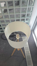 IKEA Lauters Stehleuchte, Esche / Weiss
