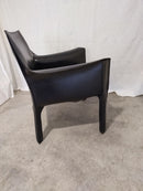 Cassina Cab 414 von Mario Bellini