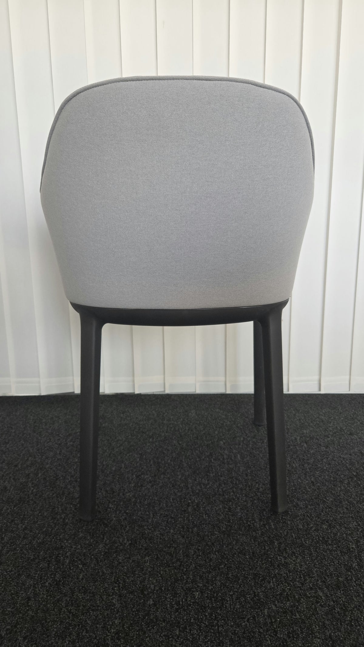 Vitra Softshell Chair Konferenzstuhl, Vierbein-Gestell