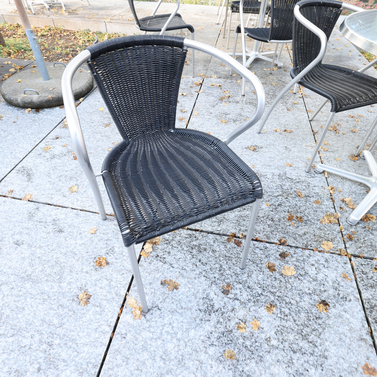Indecasa Bistrotisch rund, Aluminium, Ø 94 cm