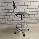 Engelbrechts KEVI 2533 Drehhocker Schwarz mit Lehne