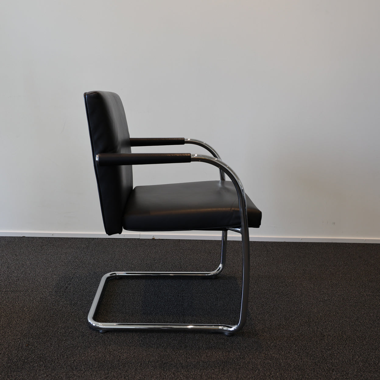 Vitra Visasoft Freischwinger Stuhl Leder