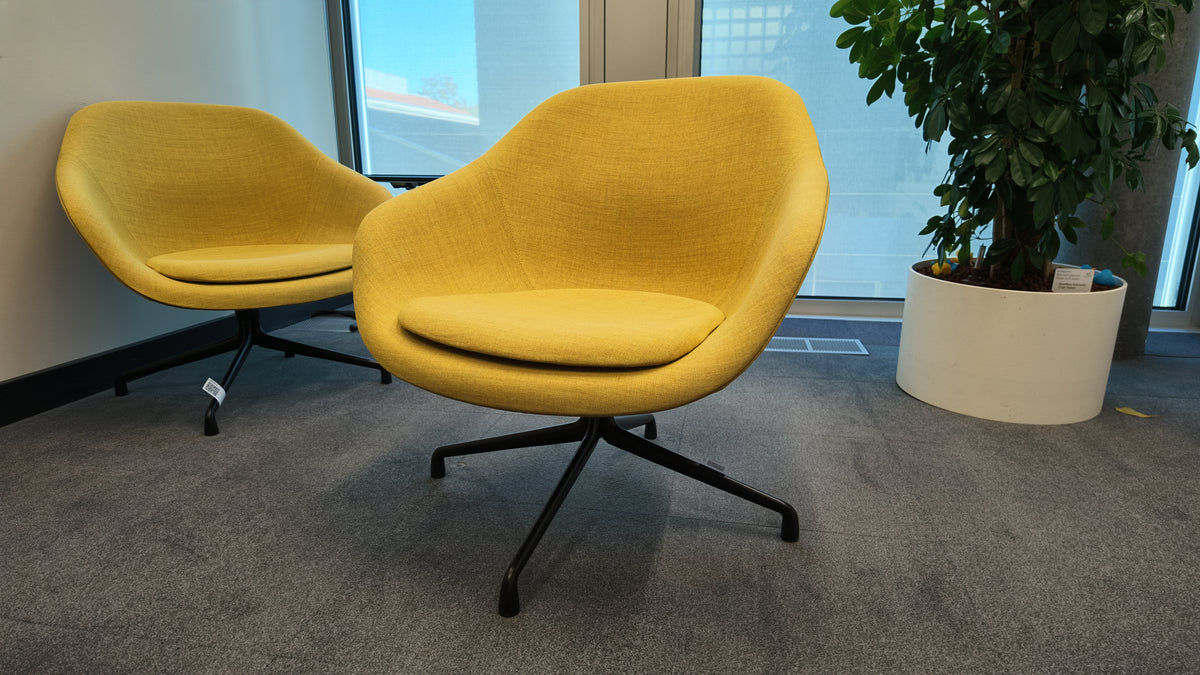 HAY About A Lounge Chair AAL 81 Sessel drehbar