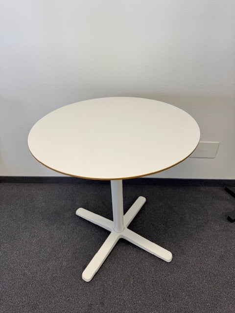 Runder Tisch Weiss