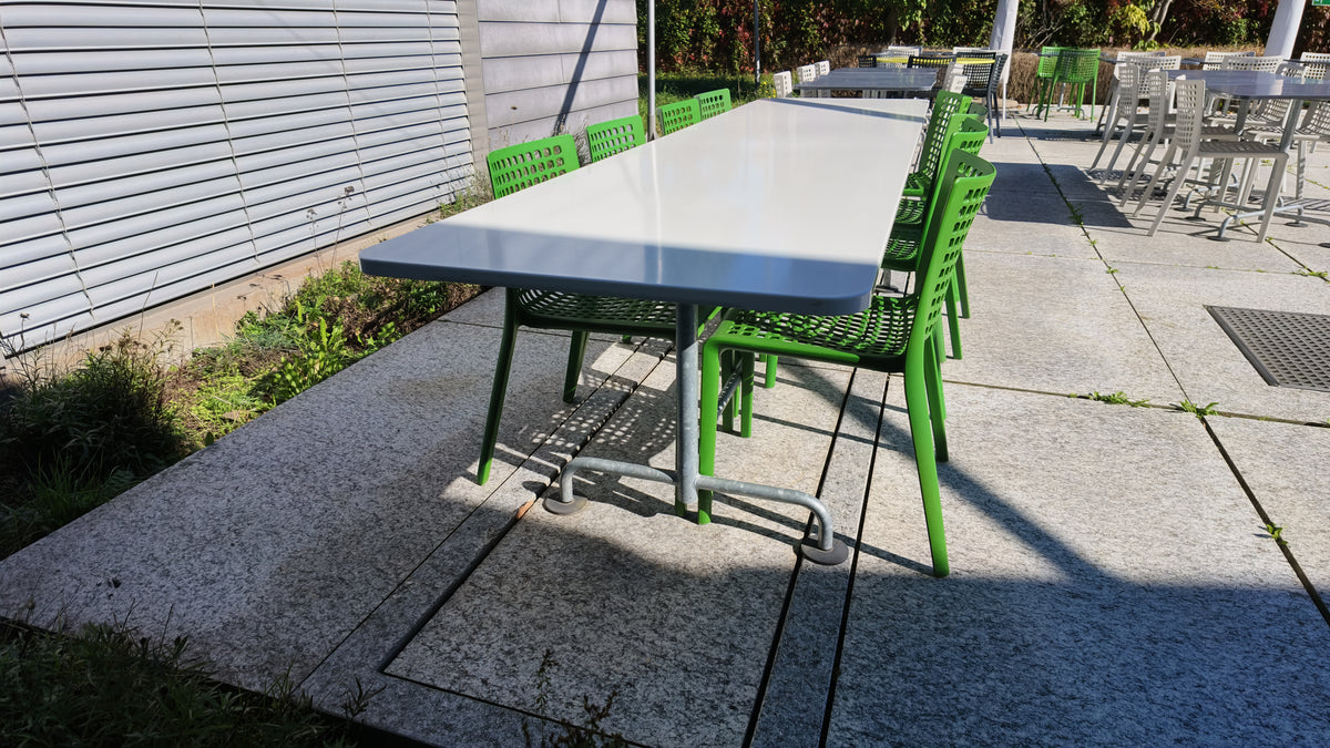 Atelier Alinea Gartentisch, Stahl Weiss, 295 × 75 cm
