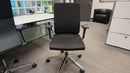 Vitra ID Soft Bürodrehstuhl, Stoff Schwarz/Grau