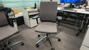 Vitra ID Soft Bürodrehstuhl, Stoff Schwarz/Grau