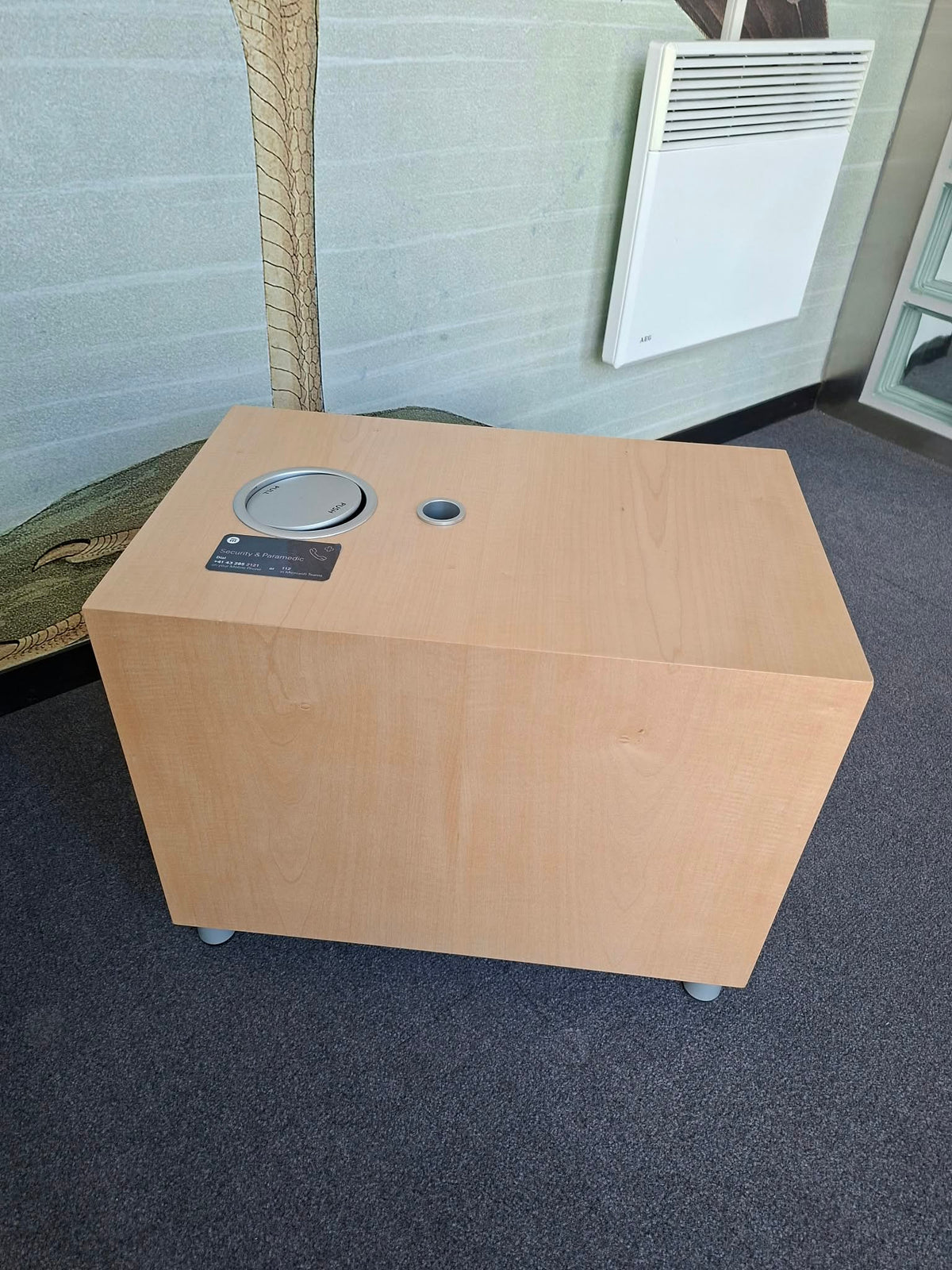 Technik-Anschlussbox Ahorn furniert, 52 × 33 × 41 cm