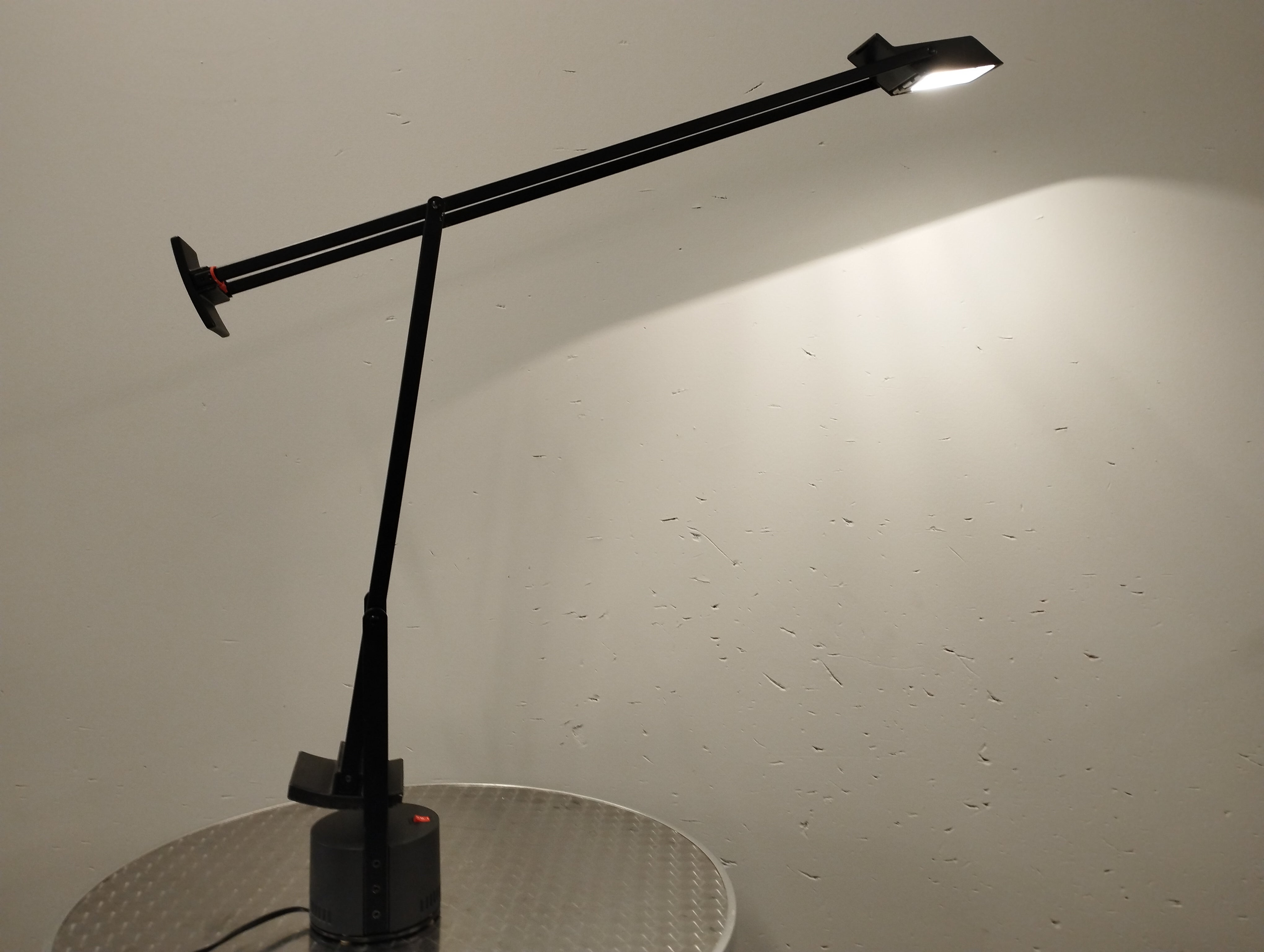 Artemide Tizio Tischleuchte