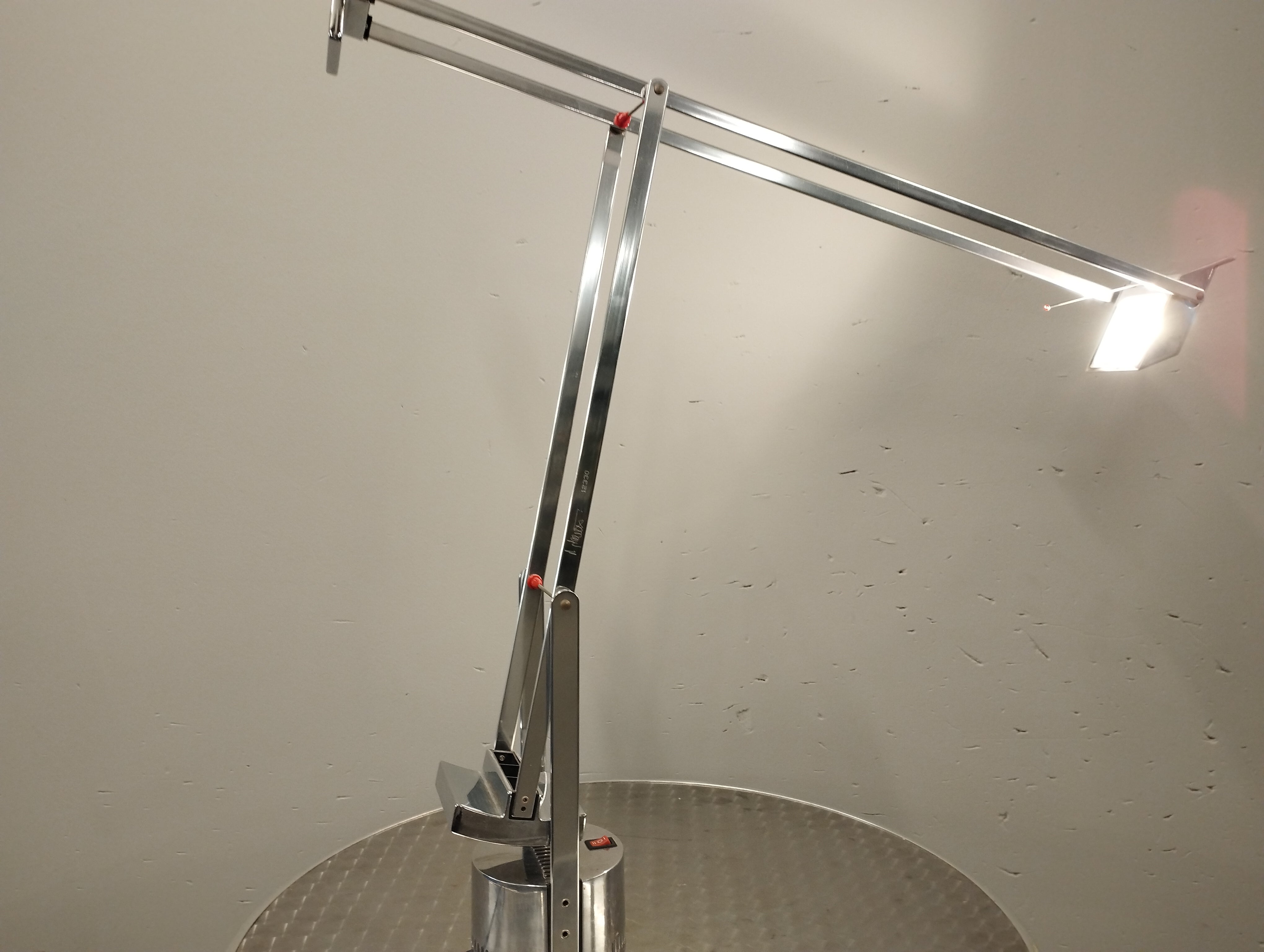 Artemide Tizio Tischleuchte