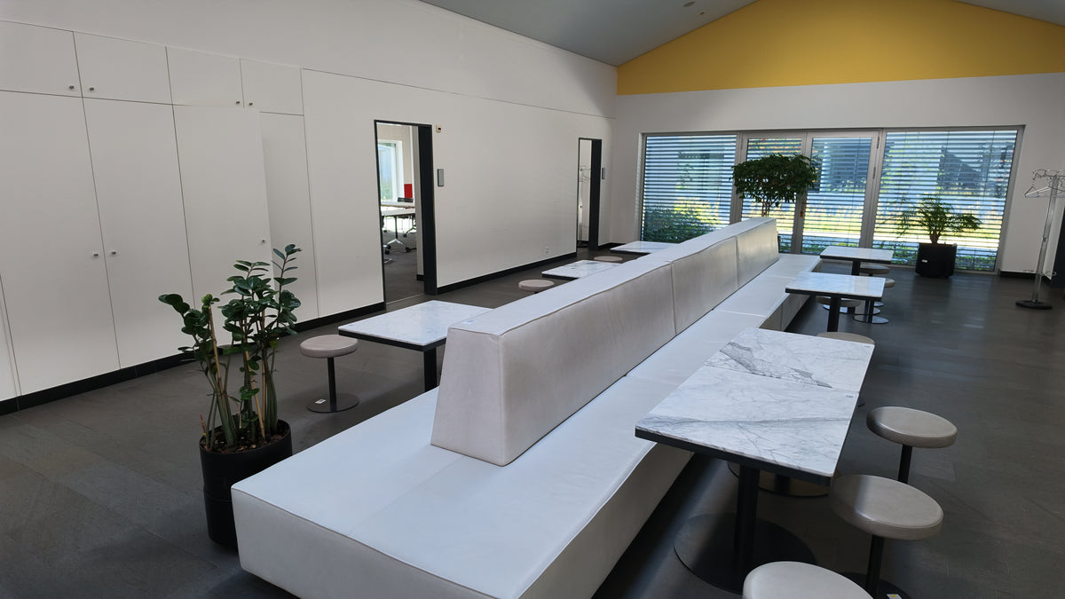 XXL Lounge-Sofa «Next», Weiss, ca. 8 m, Sonderanfertigung