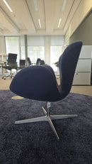 Fritz Hansen Swan Chair Sessel (Arne Jacobsen), Stoff Dunkelblau